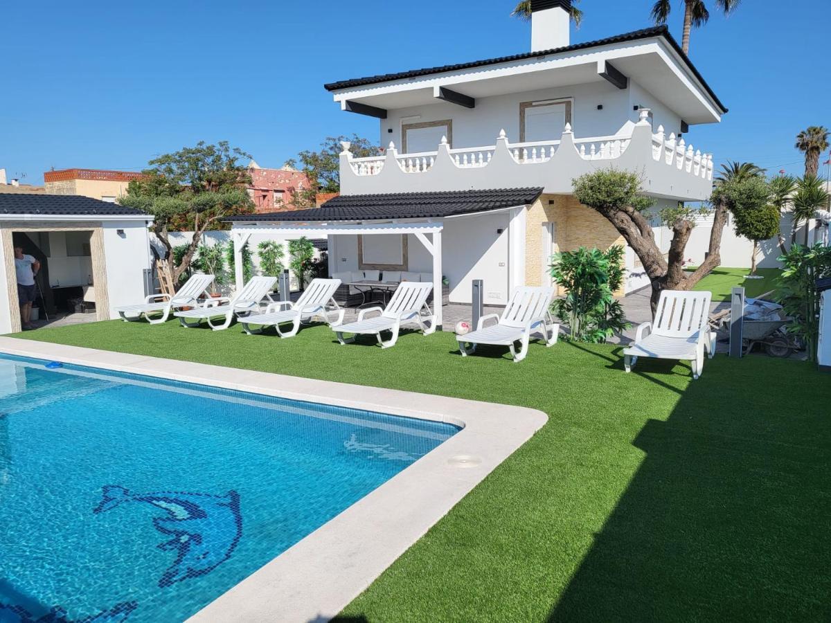 Dream House Villa บูร์เรียนา ภายนอก รูปภาพ
