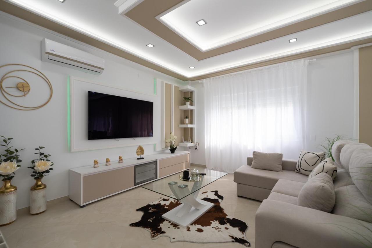 Dream House Villa บูร์เรียนา ภายนอก รูปภาพ