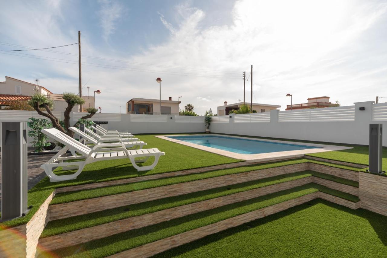 Dream House Villa บูร์เรียนา ภายนอก รูปภาพ